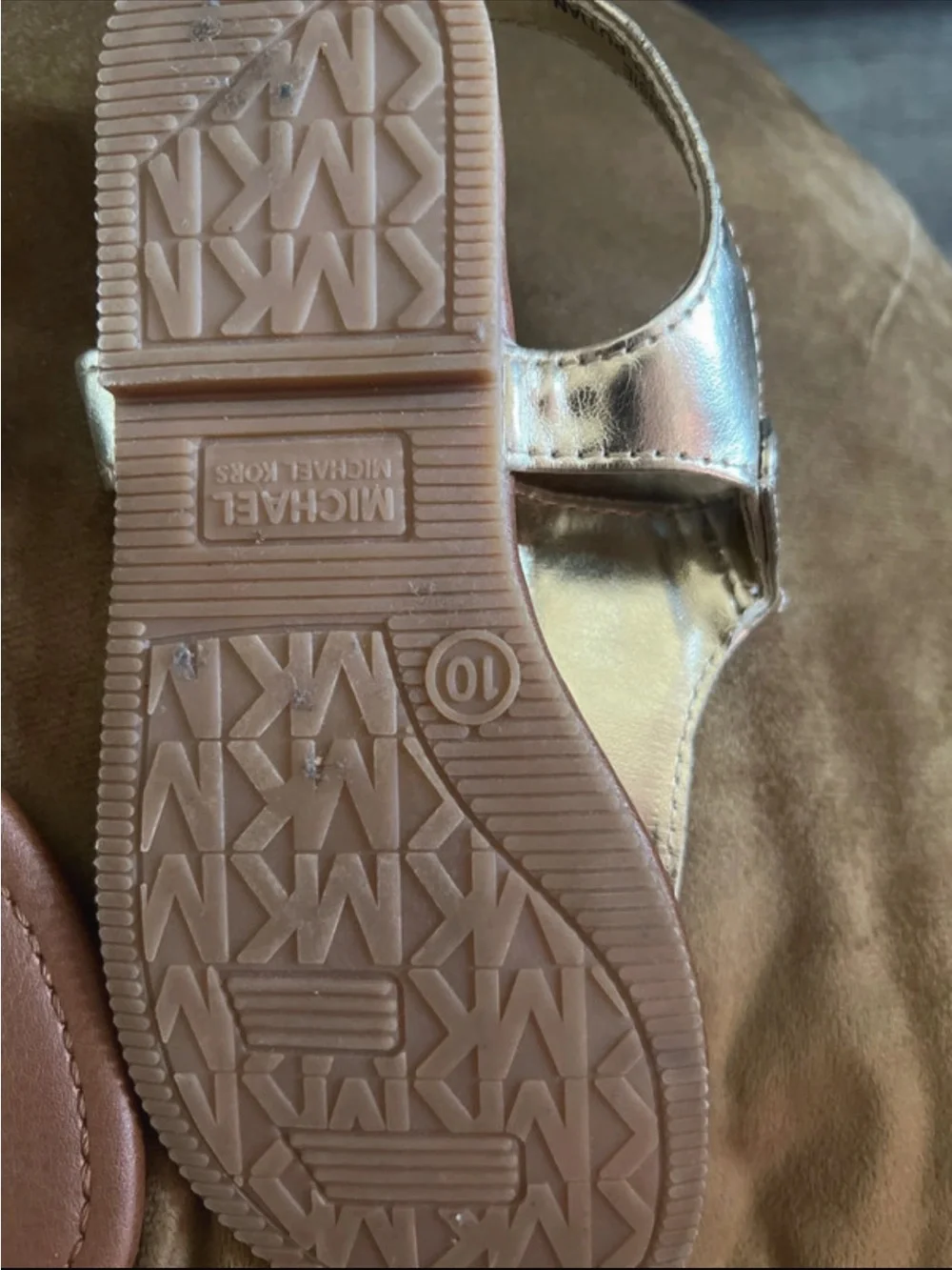 Michael Kors Girls' Metallic Silver MK T-Strap Sandals